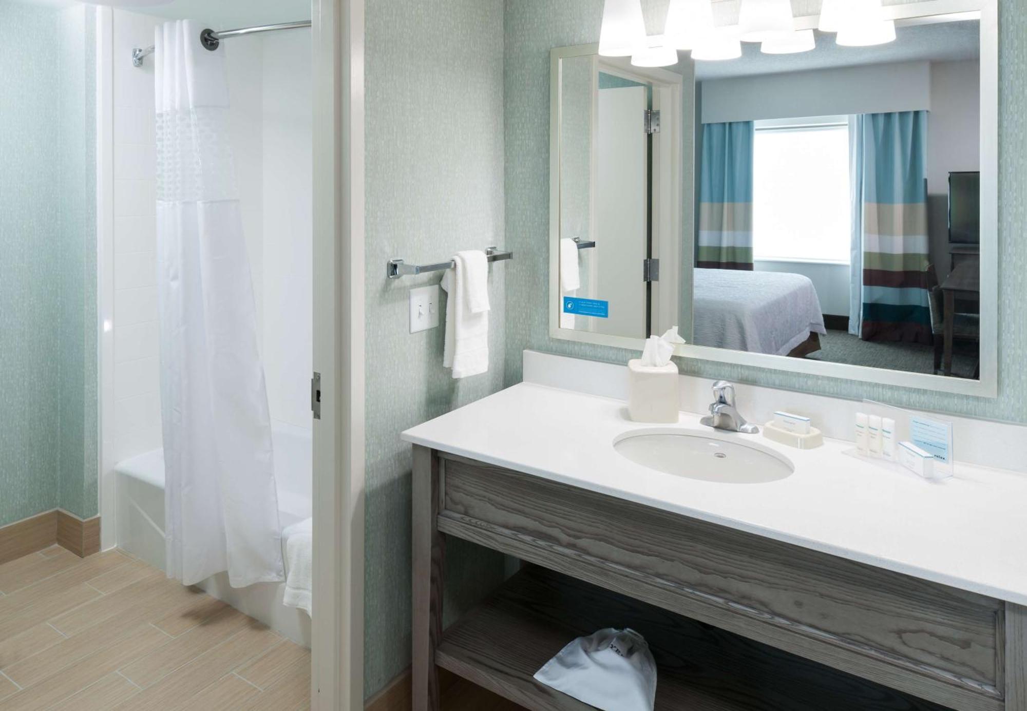 Hampton Inn & Suites By Hilton Carolina Beach Oceanfront Exteriér fotografie