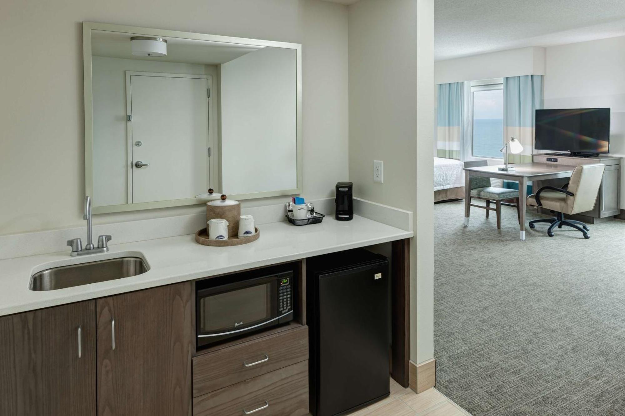 Hampton Inn & Suites By Hilton Carolina Beach Oceanfront Exteriér fotografie